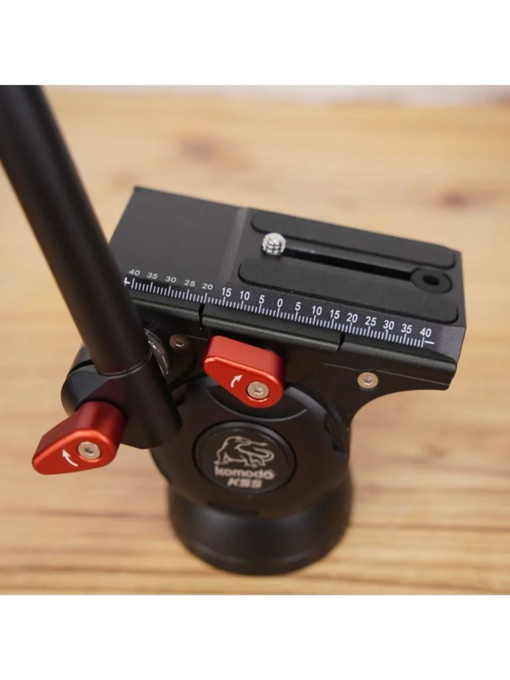 iFootage Komodo K5S Fluid Video Head for Camera Tripod Monopod Mount Holder NWT